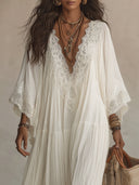 Indara • Vestido largo de blanco con escote en V